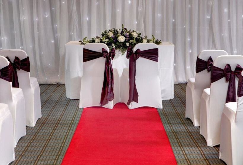 Hotelli Holiday Inn Basingstoke, An Ihg