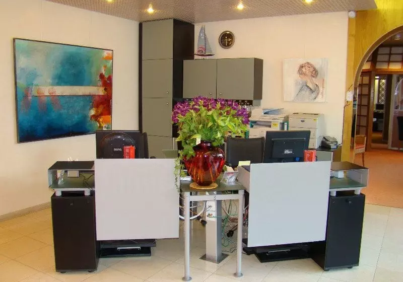 هتل Hostellerie De La Vendee