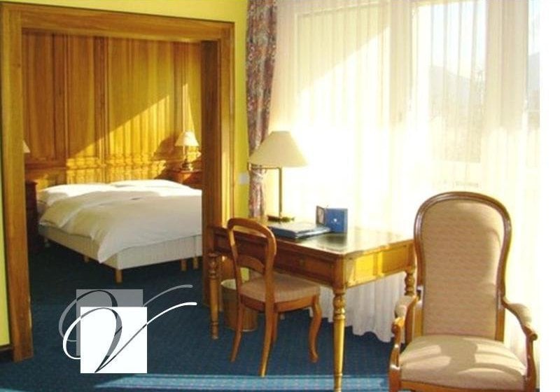 هتل Hostellerie De La Vendee