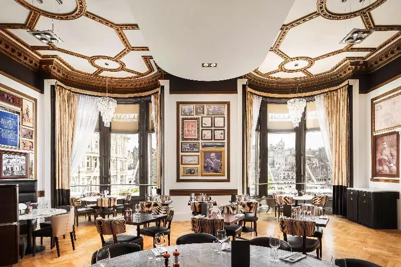 هتل Indigo Edinburgh Princes Street, An Ihg