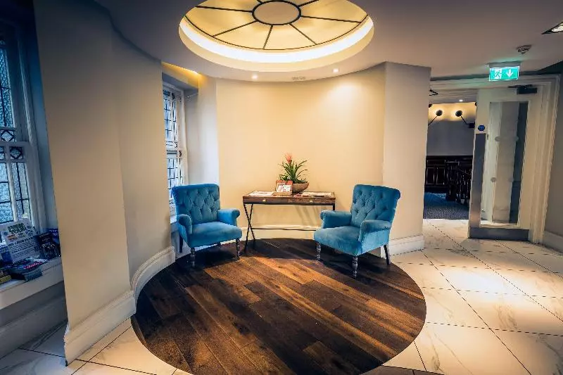 هتل Indigo Edinburgh Princes Street, An Ihg