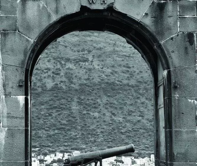 هتل Labourdonnais Waterfront