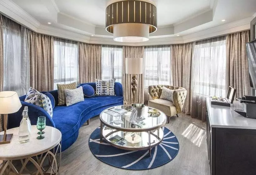 هتل Labourdonnais Waterfront