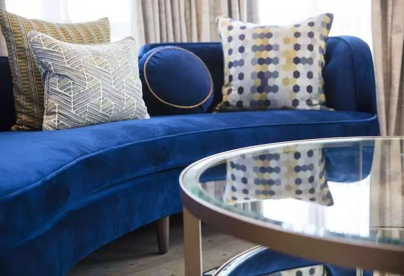 هتل Labourdonnais Waterfront