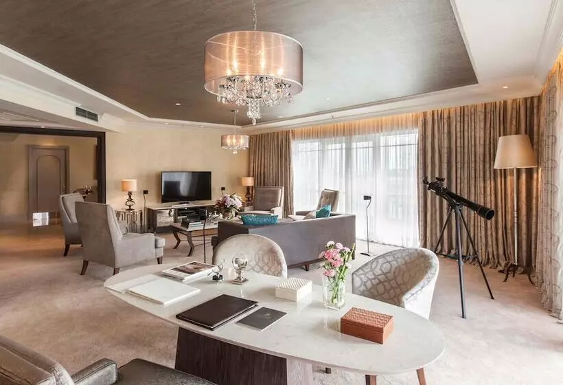 هتل Labourdonnais Waterfront