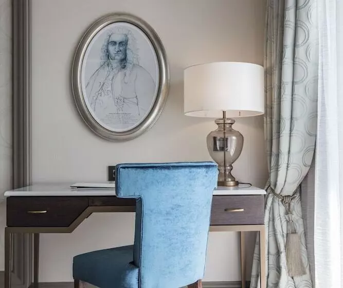 هتل Labourdonnais Waterfront