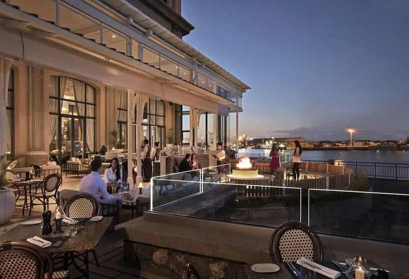 هتل Labourdonnais Waterfront