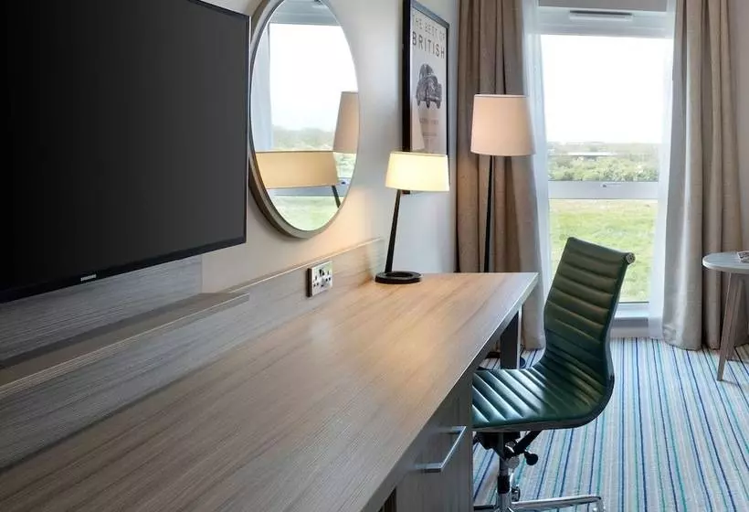 בית מלון כפרי Leonardo Royal Oxford