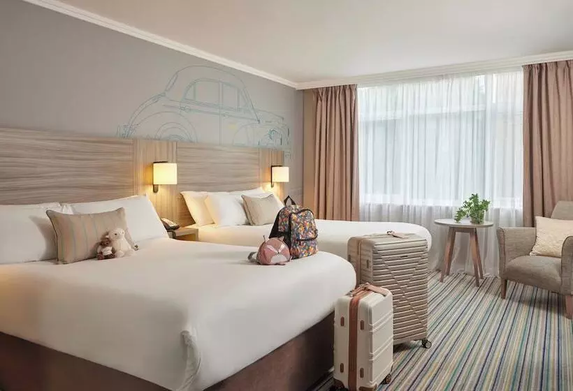 בית מלון כפרי Leonardo Royal Oxford