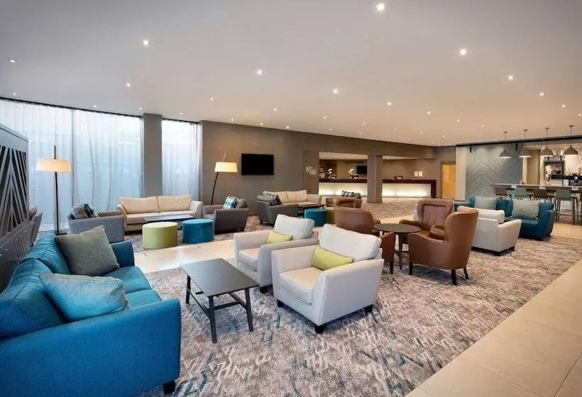 בית מלון כפרי Leonardo Royal Oxford