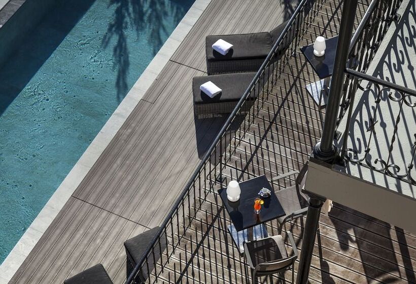 Hotel National Resort & Spa