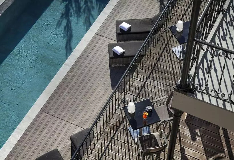 Hotel National Resort & Spa