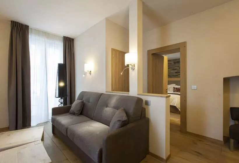 Hotel National Resort & Spa