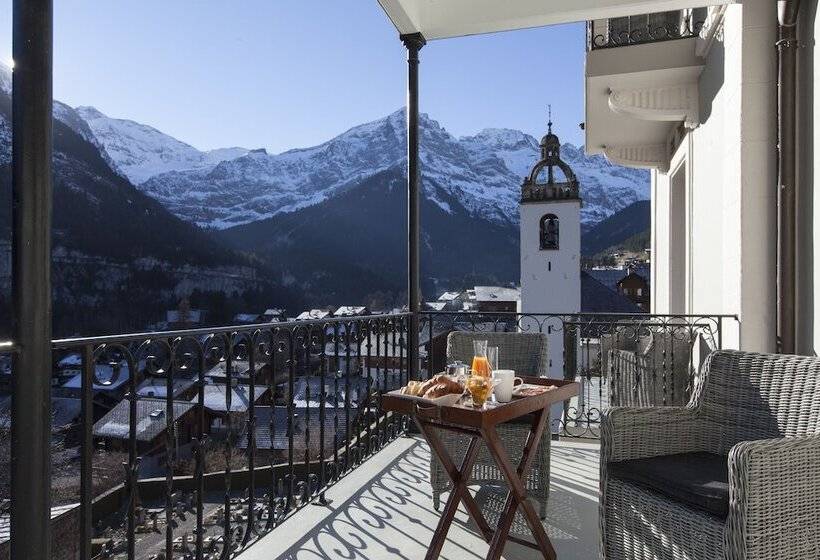 Hotel National Resort & Spa