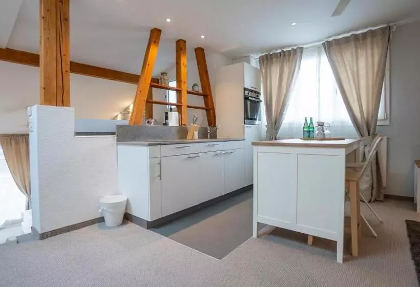 ホテル & Restaurant Rössli