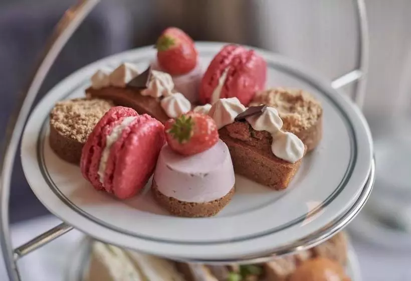 هتل Laura Ashley The Iliffe