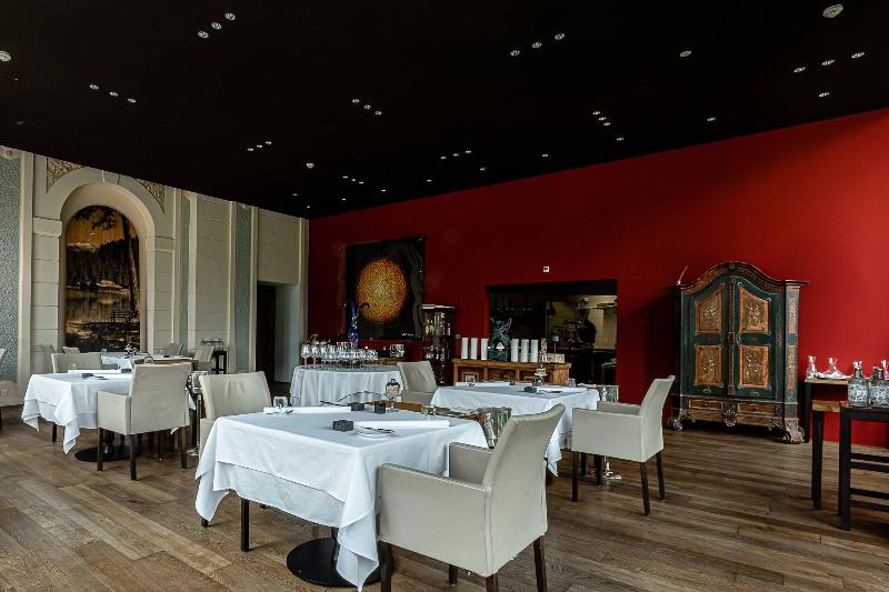 هتل Waldhaus Flims Wellness Resort, Autograph Collection