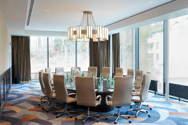 هتل Waldhaus Flims Wellness Resort, Autograph Collection