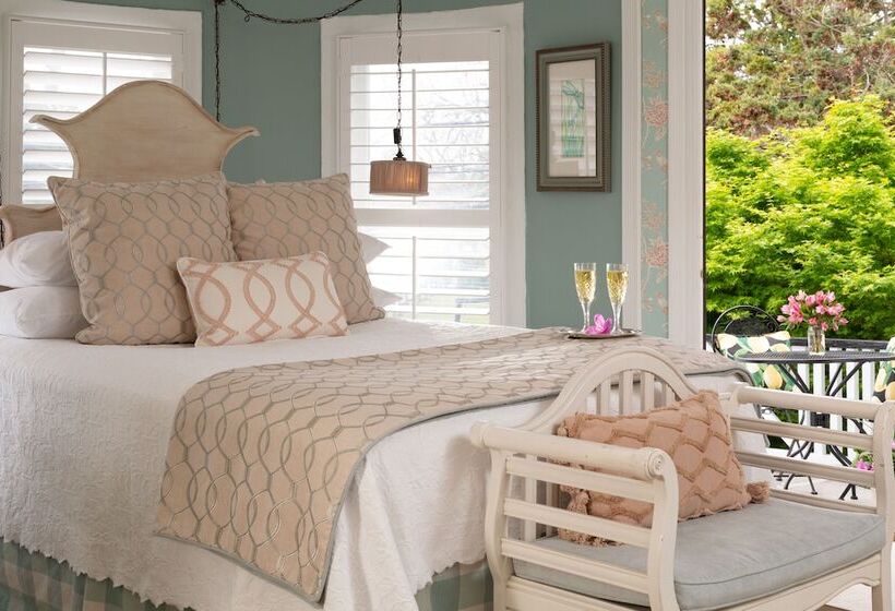 هتل White Doe Inn Bed & Breakfast