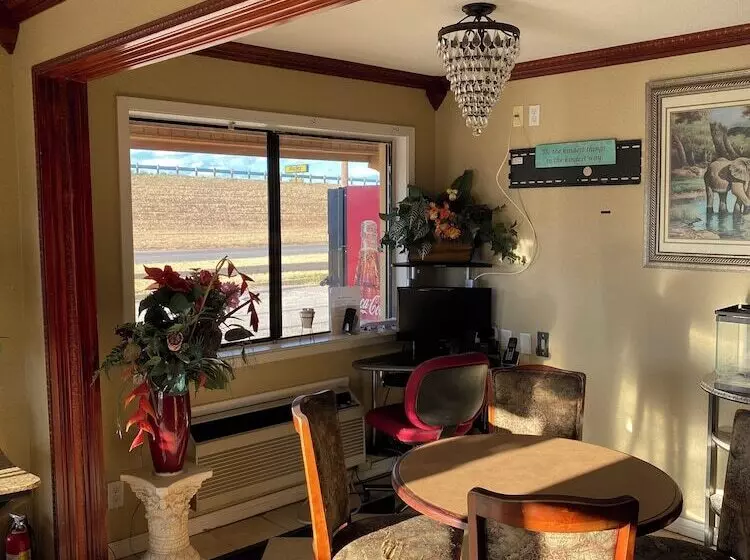 Отель American Star Inn