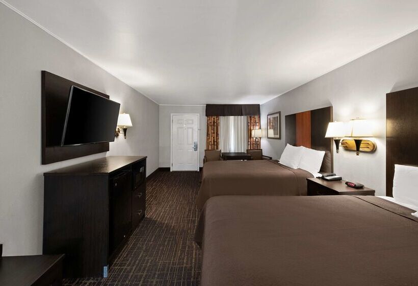 فندق Best Western Executive Inn