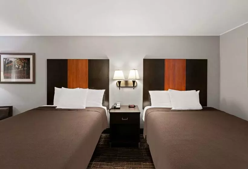 ホテル Best Western Executive Inn