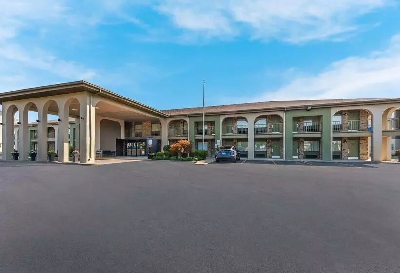 ホテル Best Western Executive Inn