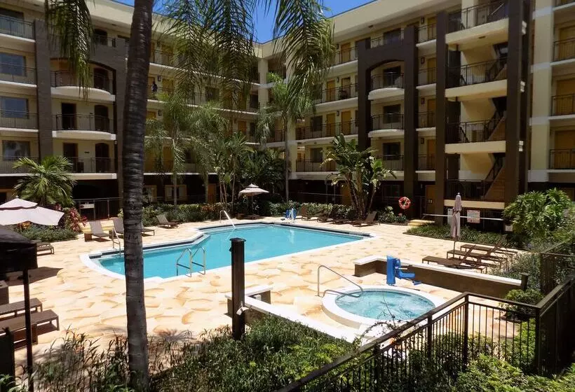 Best Western Plus Deerfield Beach Hotel & Suites