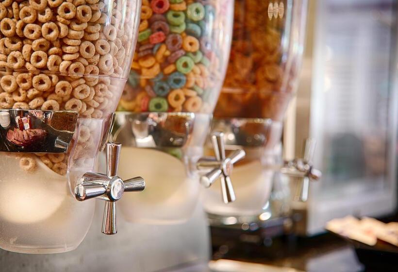 Best Western Plus Deerfield Beach Hotel & Suites