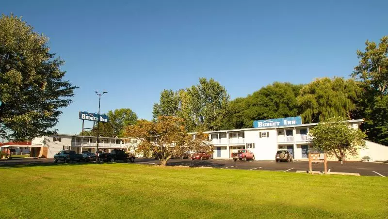 هتل Budget Inn Cicero