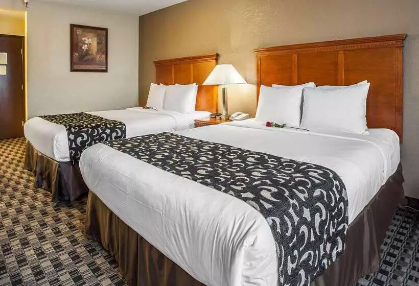 ホテル Clarion Inn Rentonseattle