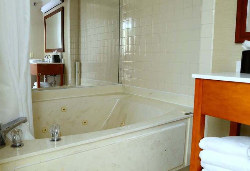 בית מלון כפרי Comfort Inn University Durham  Chapel Hill