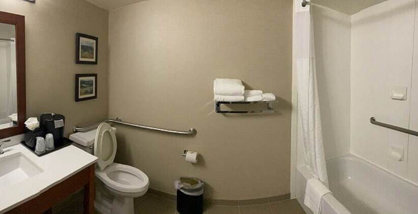 בית מלון כפרי Comfort Inn University Durham  Chapel Hill