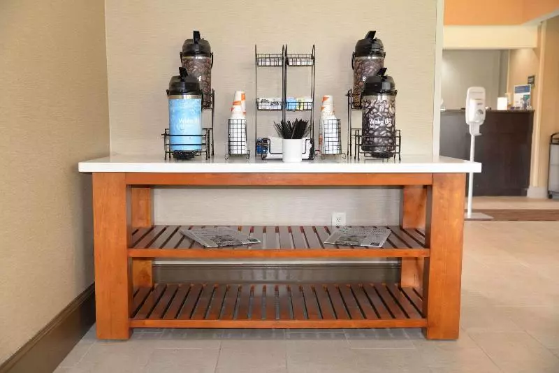 هتل Comfort Inn University Durham  Chapel Hill