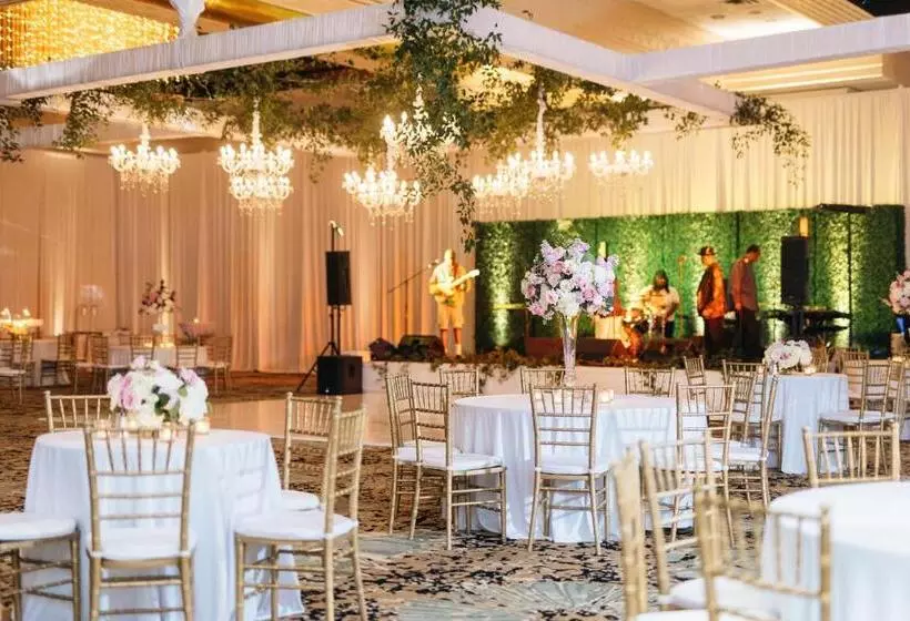 호텔 Crowne Plaza Executive Center Baton Rouge, An Ihg