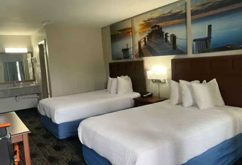 בית מלון כפרי Days Inn By Wyndham Greenville