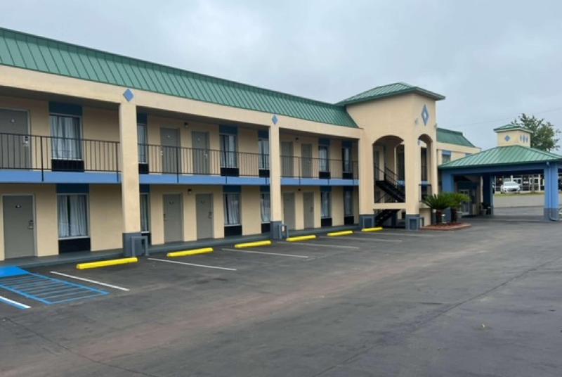 בית מלון כפרי Days Inn By Wyndham Greenville