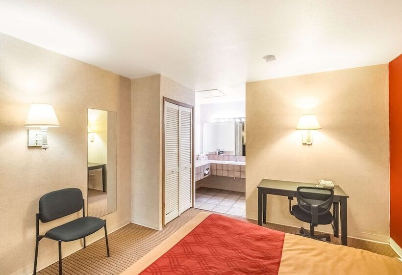 호텔 Econo Lodge Fredericksburg