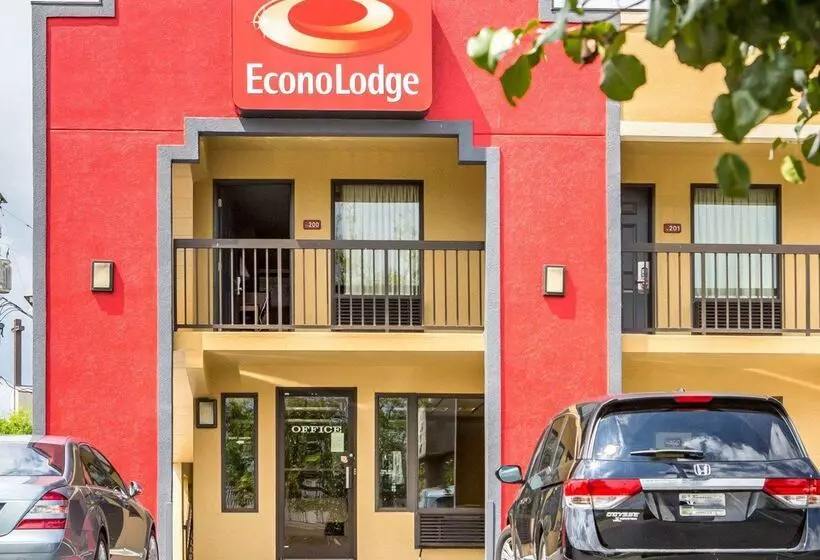 酒店 Econo Lodge North