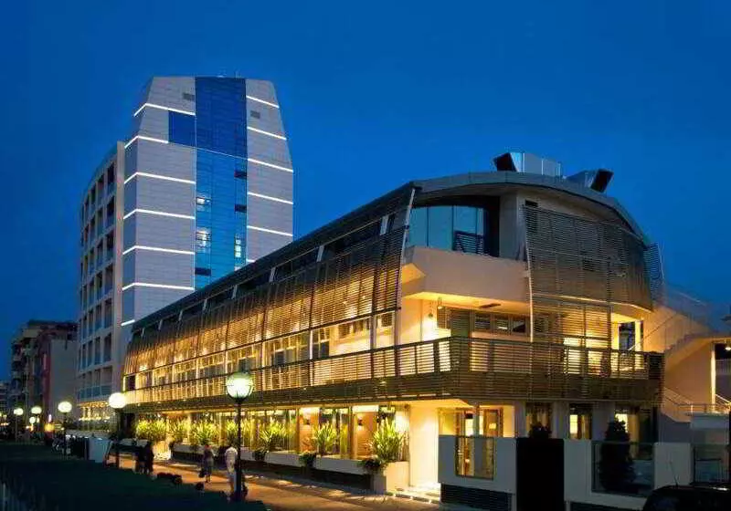 Excelsior Hotel, Spa & Lido