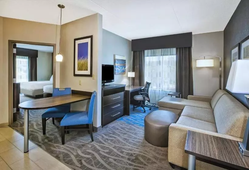 فندق Holiday Inn Express & Suites Dayton South   I 675, An Ihg