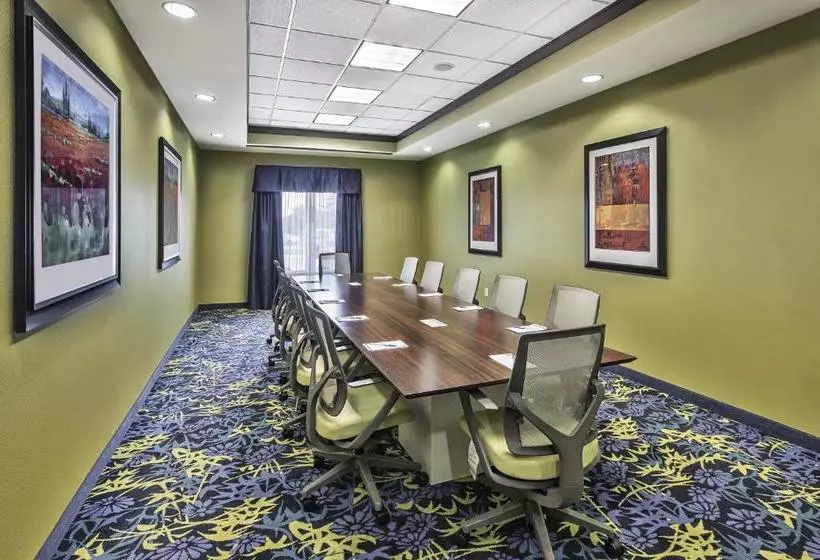 فندق Holiday Inn Express & Suites Dayton South   I 675, An Ihg