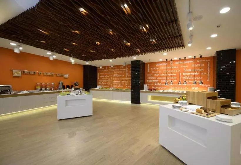 בית מלון כפרי Edge Seligerskaya – Moscow