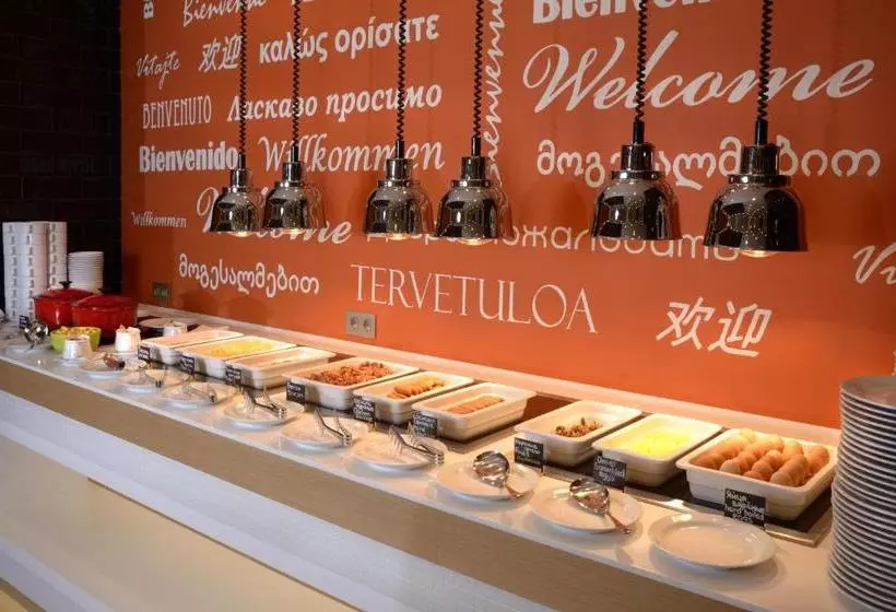 בית מלון כפרי Edge Seligerskaya – Moscow