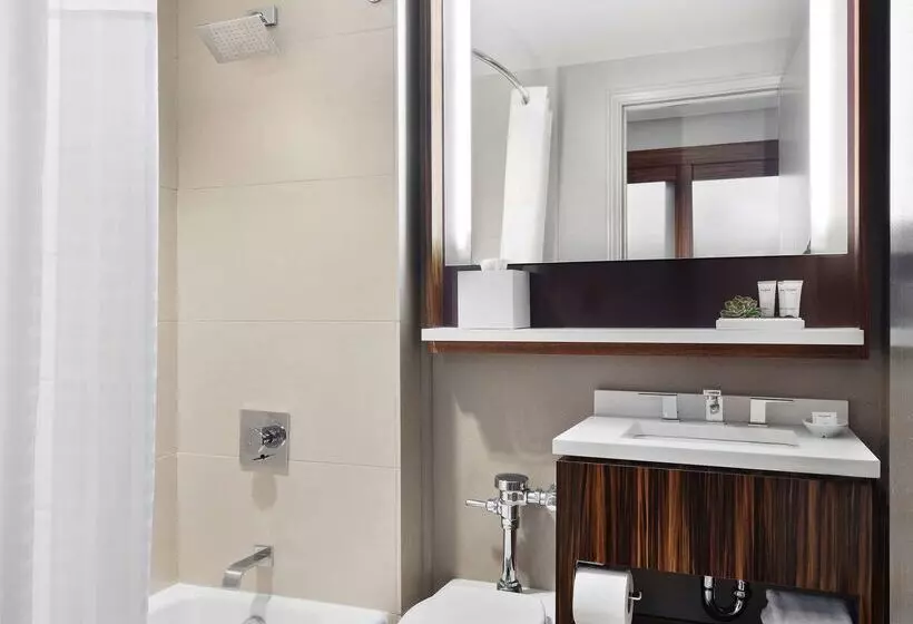 هتل Hyatt Grand Central New York