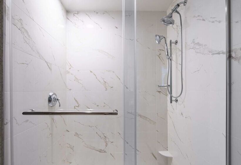 هتل Hyatt Regency Coral Gables In Miami