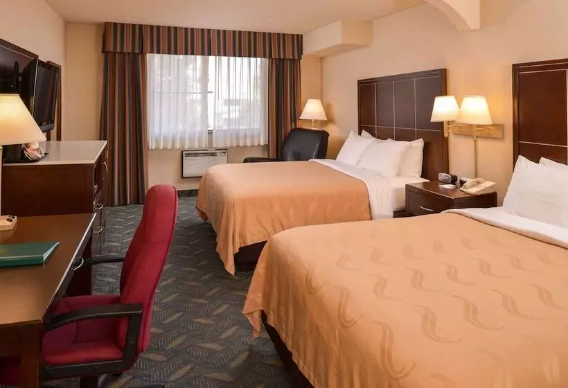 酒店 Quality Inn & Suites Walnut City Of Industry