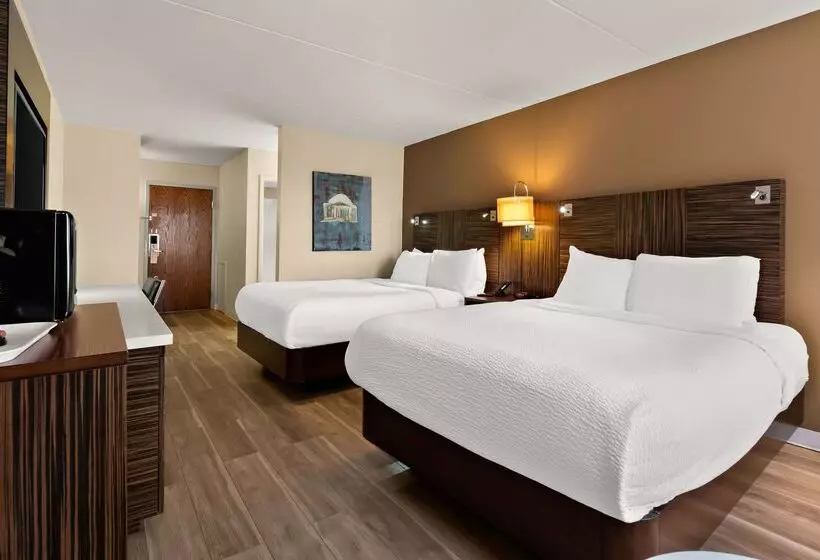 בית מלון כפרי Ramada By Wyndham Harrisburg/hershey Area