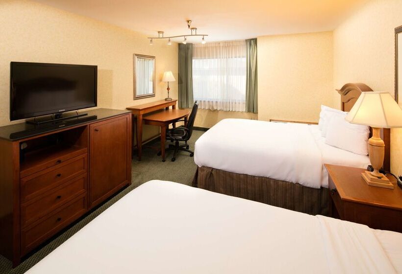 Red Lion Hotel Wenatchee City Center