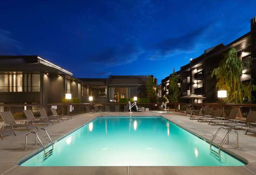 Red Lion Hotel Wenatchee City Center